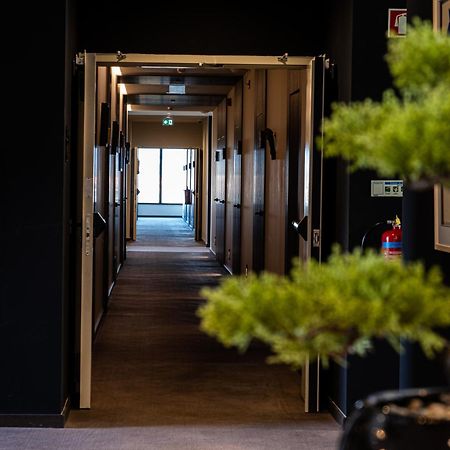 Mw Douro Wine & Spa Santa Marta de Penaguião Exterior foto A corridor at the hotel