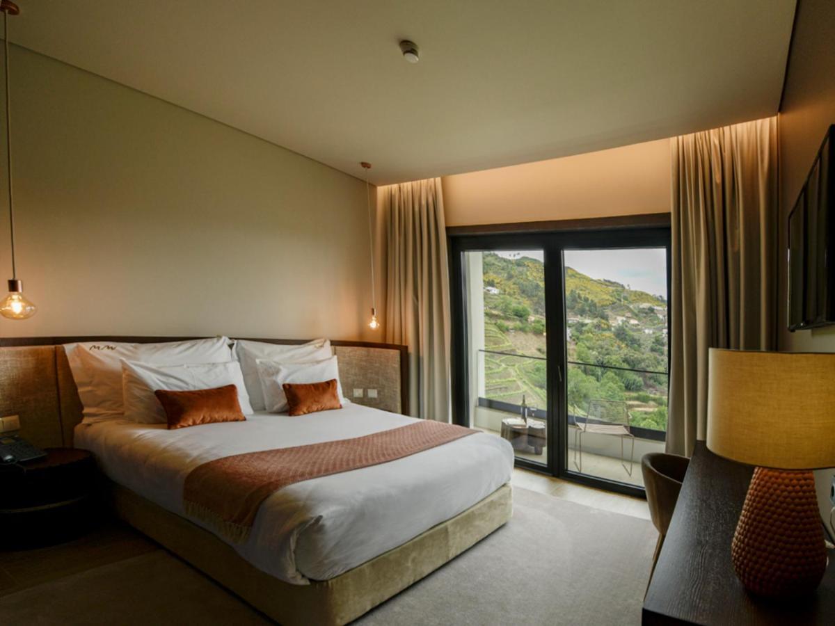 Mw Douro Wine & Spa Santa Marta de Penaguião Exterior foto A room at the hotel