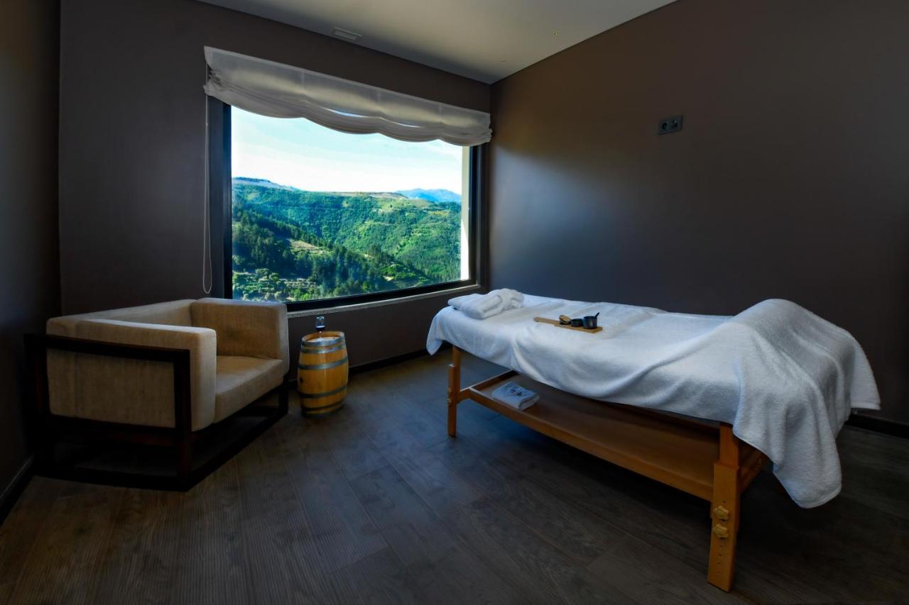 Mw Douro Wine & Spa Santa Marta de Penaguião Exterior foto Spa treatment room